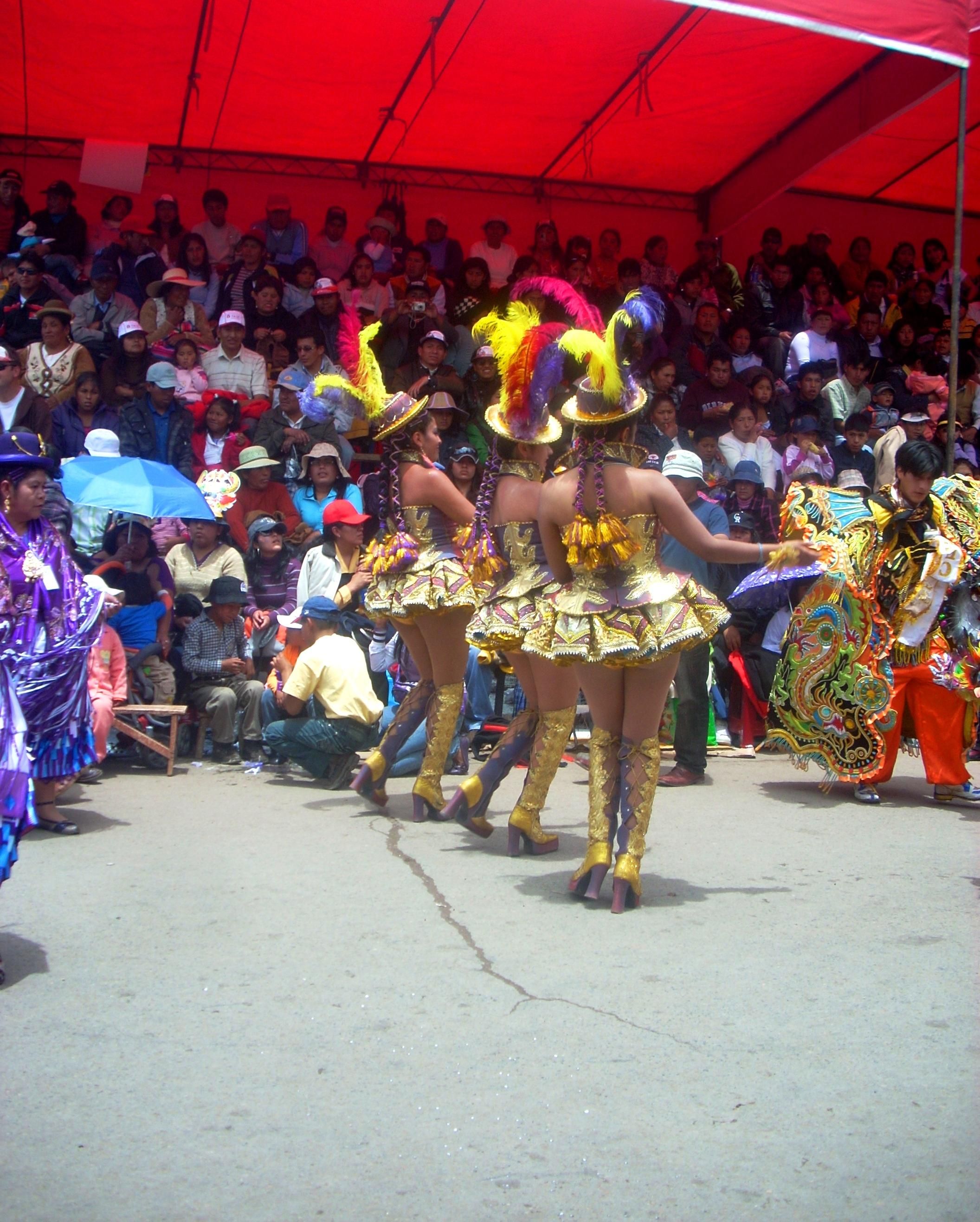 Chinas morenas en la morenada, Festividad de la Candelaria de Puno